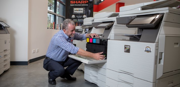 Cum să economisești toner și hârtie la imprimare