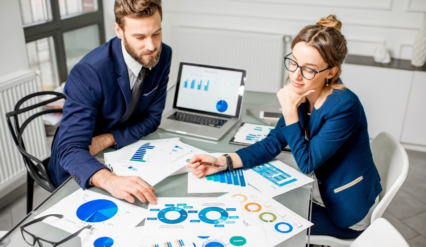 Beneficiile închirierii imprimantelor pentru startup-uri și IMM-uri